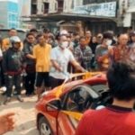 Mayat Seorang Pria lanjut usia di temukan dalam mobil Brio